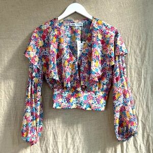 NWT Floral Cropped Ruffle Top Small